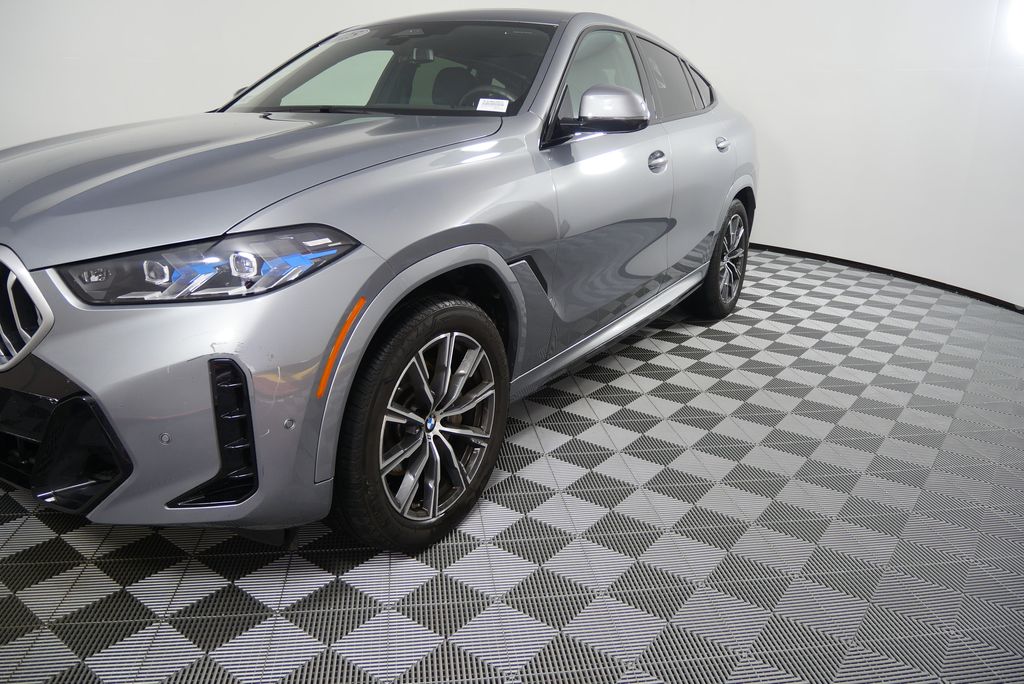2025 BMW X6 xDrive40i 7