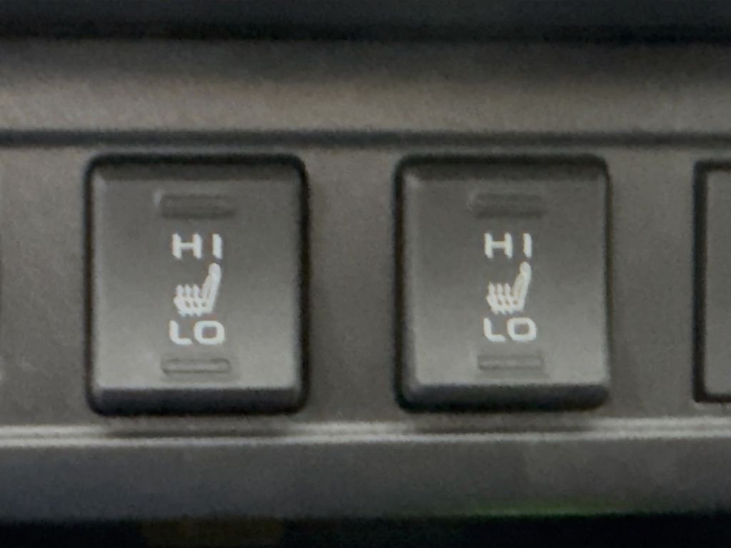 Used Car 2024 Toyota Corolla Cross  Hybrid Xse For Sale Under $35,000 In Austin, Texas