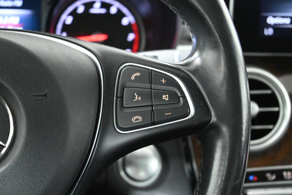 2015 Mercedes-Benz C-Class C 300 16