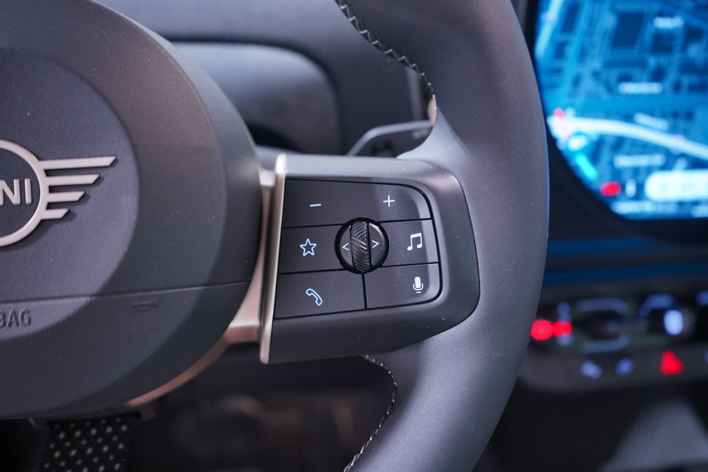 Thumbnail: 2026 MINI Cooper Countryman - 19