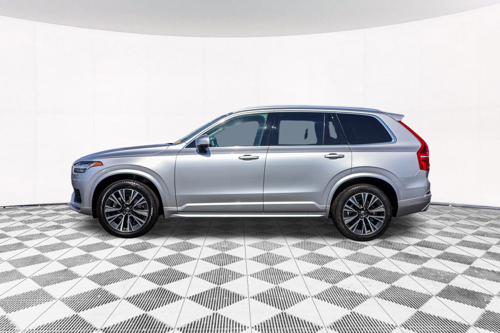 2021 Volvo XC90 T5 Momentum 12