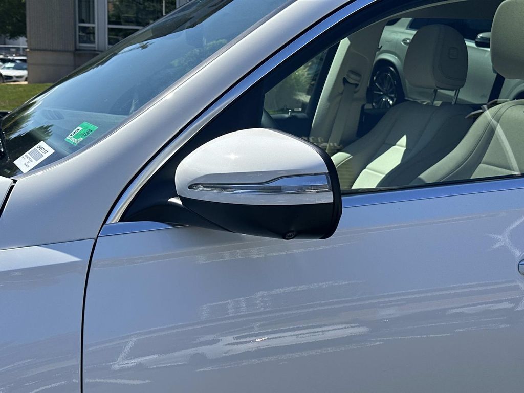 Thumbnail: 2024 Mercedes-Benz GLS - 13