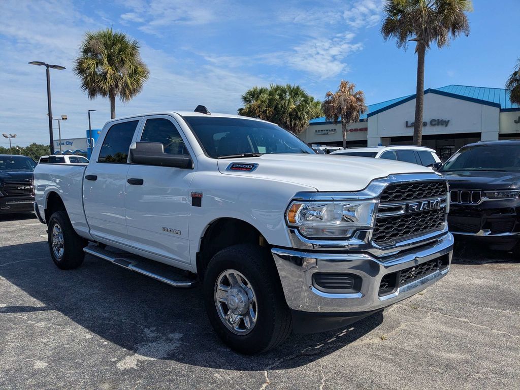  2020 RAM 2500 Tradesman Crew Cab 4WD   