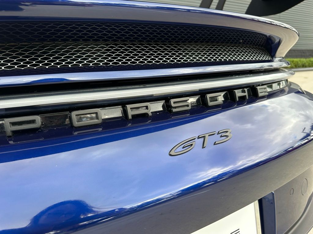 Thumbnail: 2022 Porsche 911 - 14