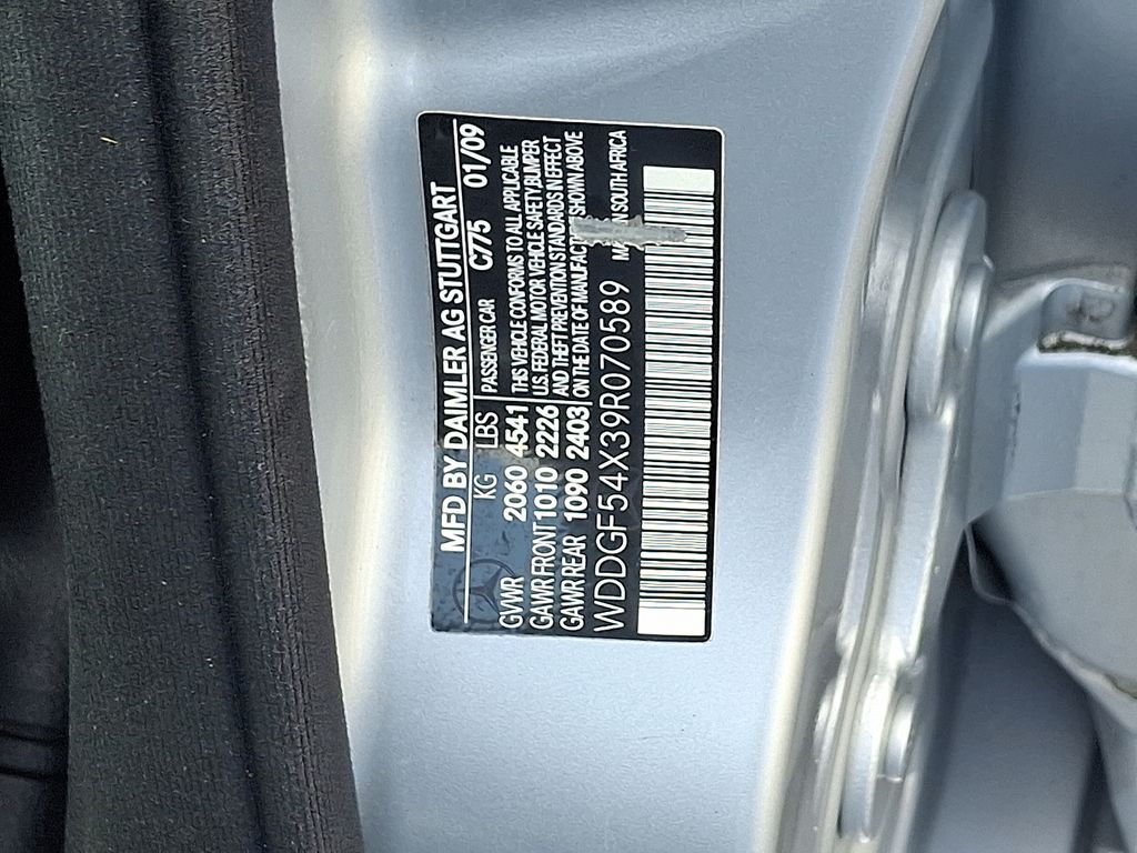 Thumbnail: 2009 Mercedes-Benz C-Class - 25