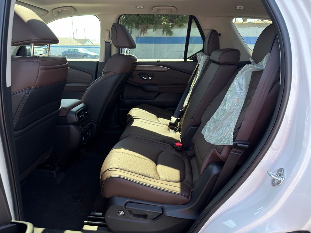 Thumbnail: 2026 Honda Pilot - 18