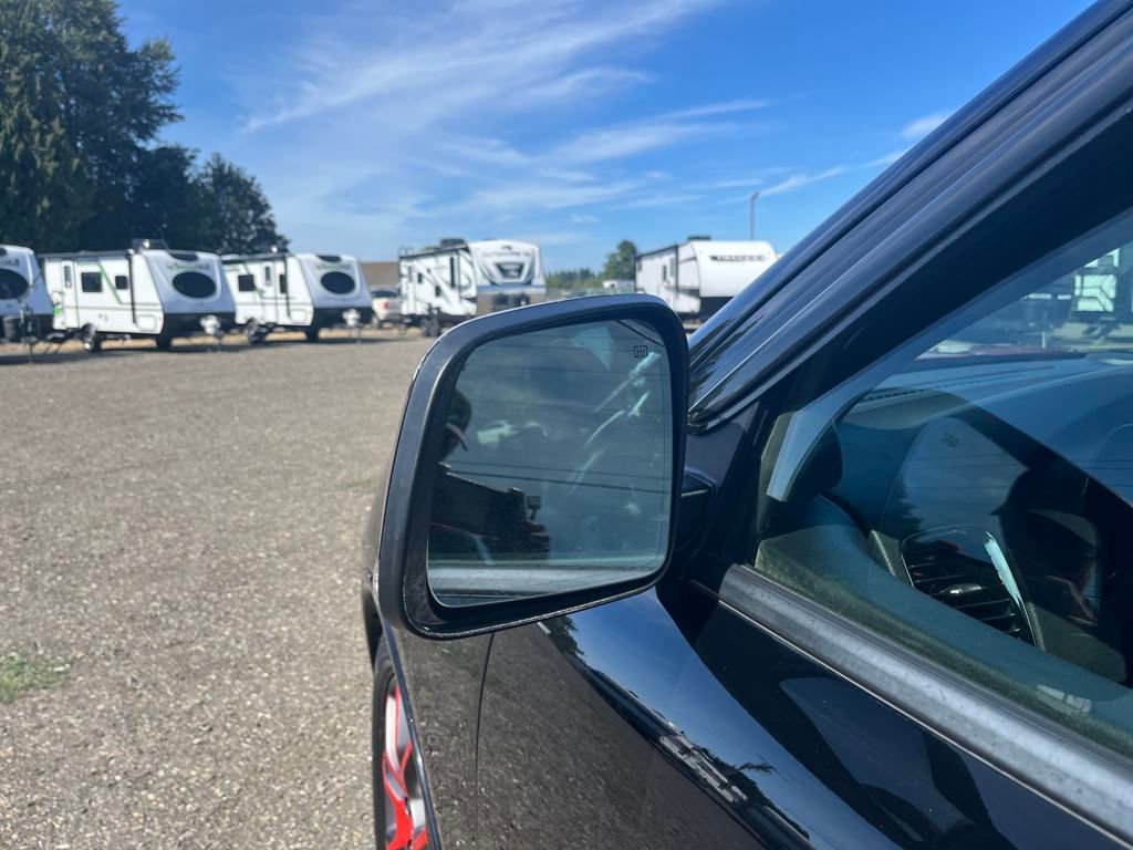 2018 DB Black Crystal Clearcoat Dodge Durango R/T AWD SUV