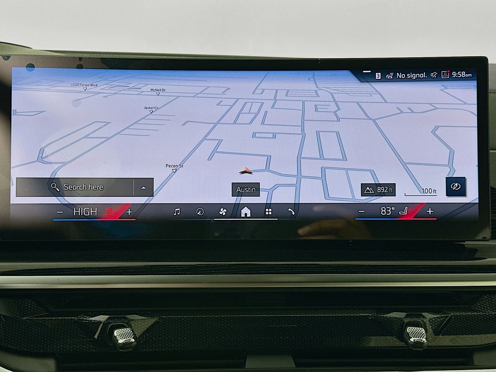 Thumbnail: 2026 BMW X7 - 12