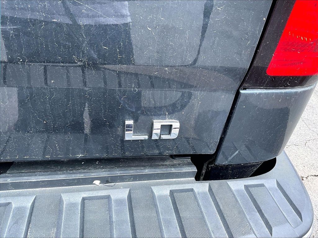 2019 Chevrolet Silverado 1500 LD — photo 7