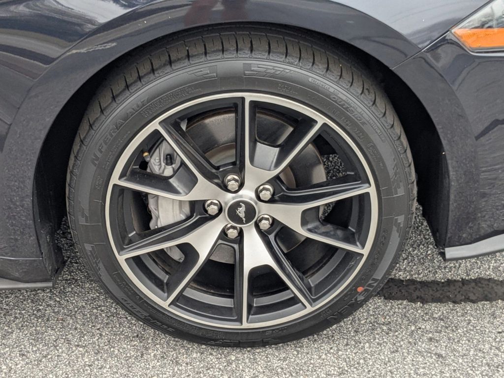 2021 Ford Mustang EcoBoost Fastback