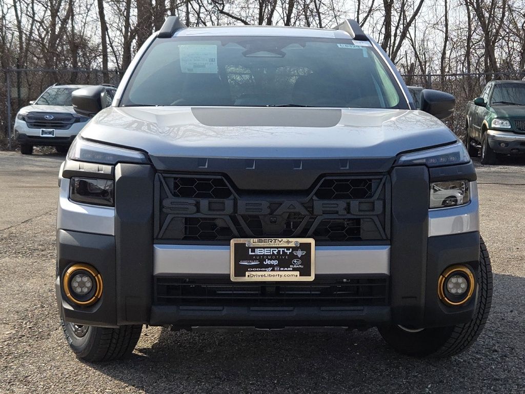 View vehicle photo 4