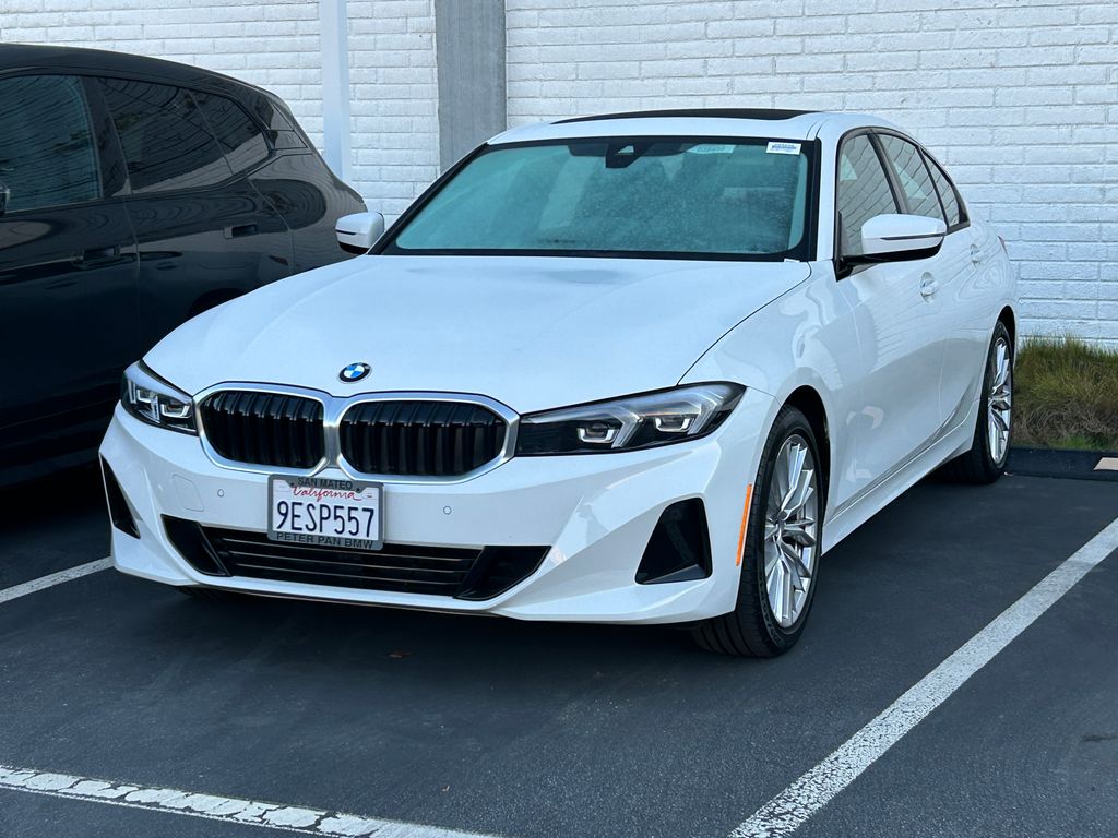 Thumbnail: 2023 BMW 3 Series - 2