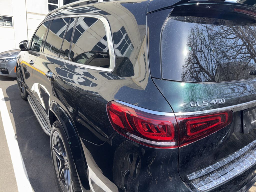 Thumbnail: 2023 Mercedes-Benz GLS - 4