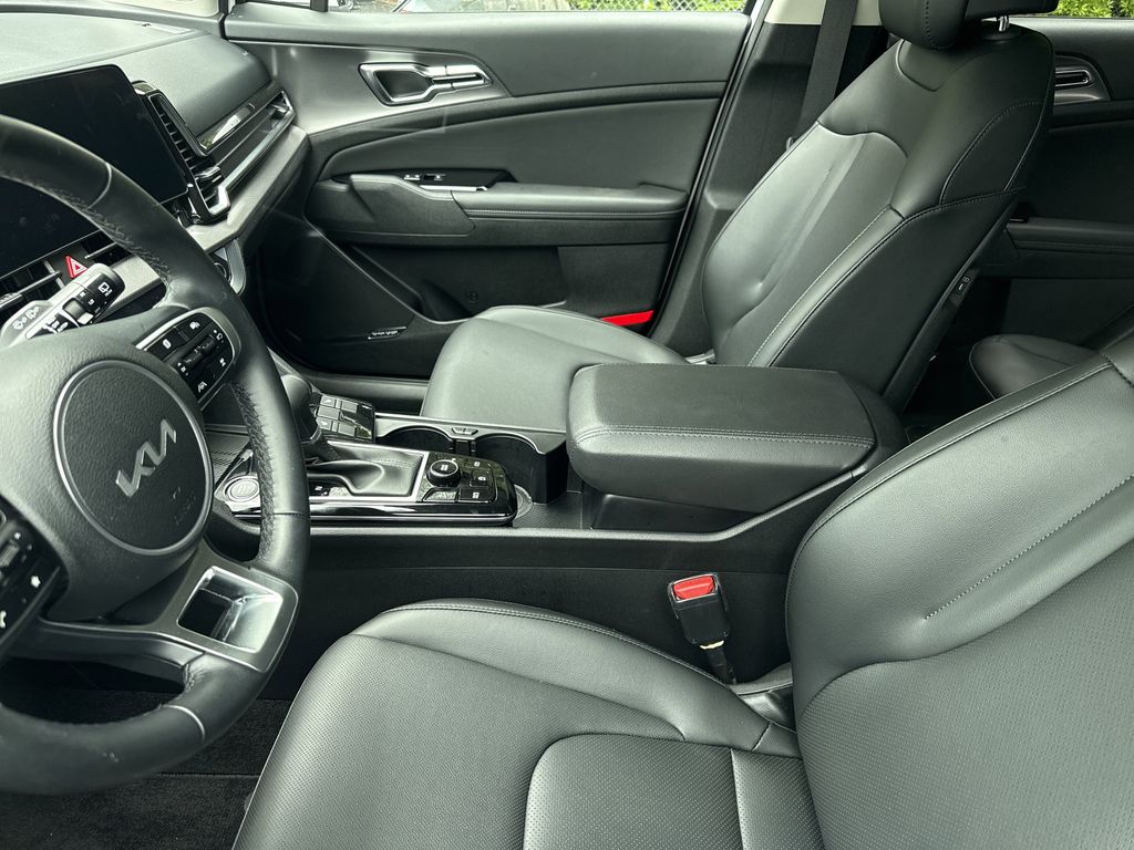 Used 2024 Kia Sportage SUV