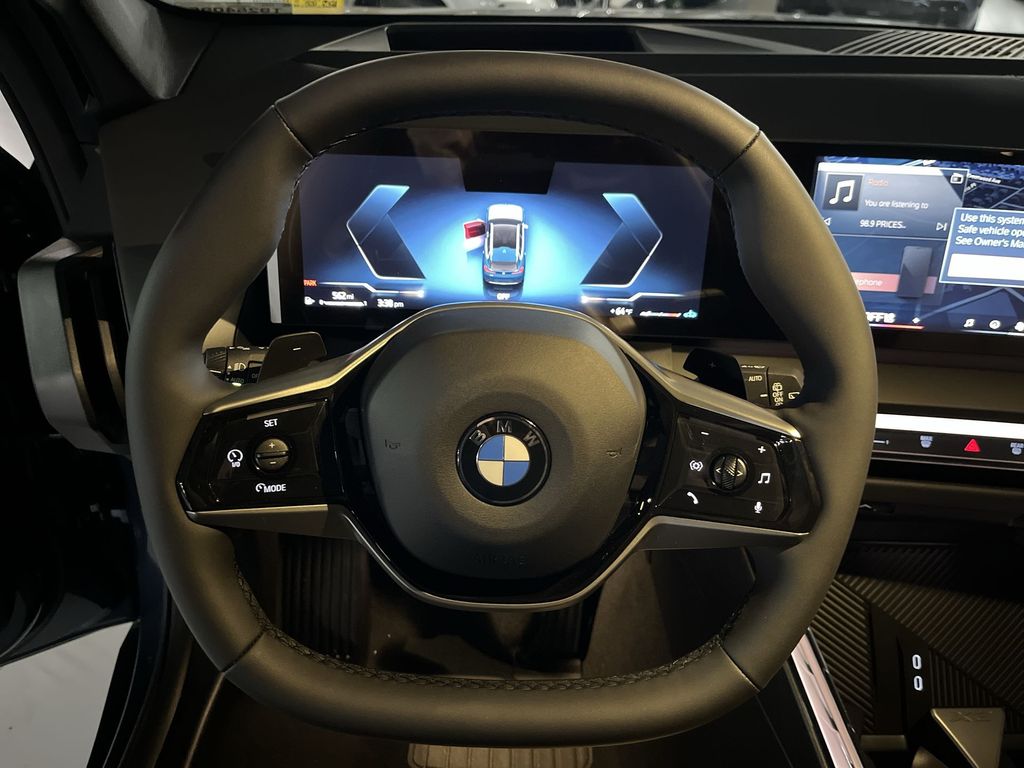 Thumbnail: 2026 BMW X3 - 14