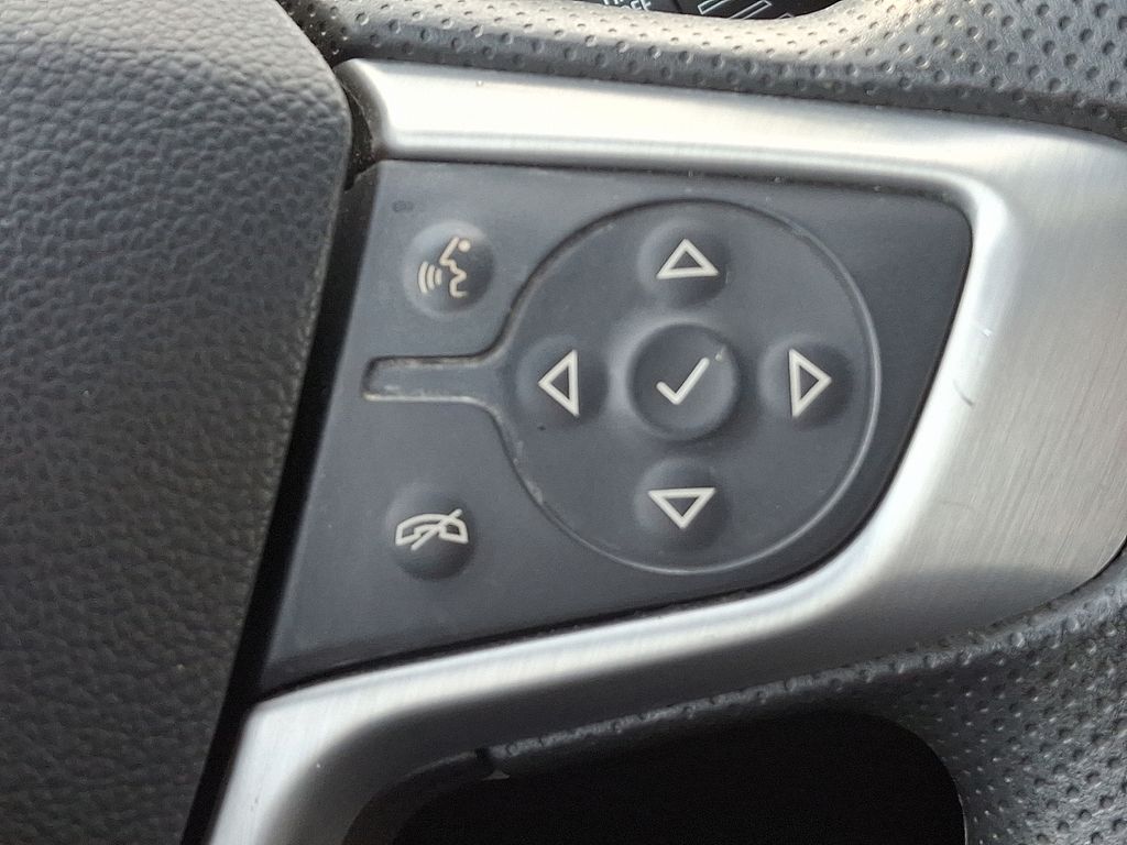 Thumbnail: 2023 GMC Acadia - 22