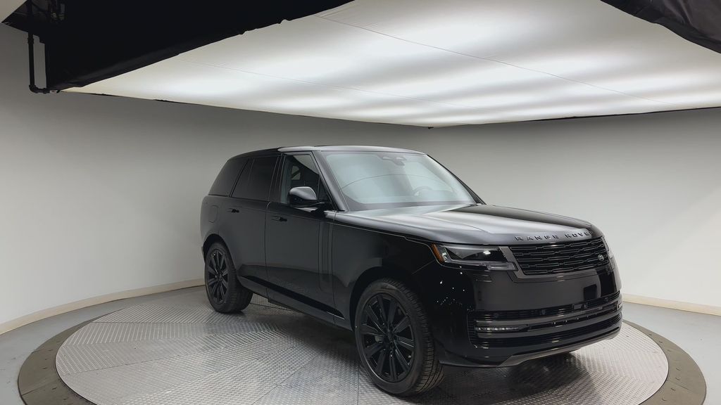 Thumbnail: 2026 Land Rover Range Rover - 8