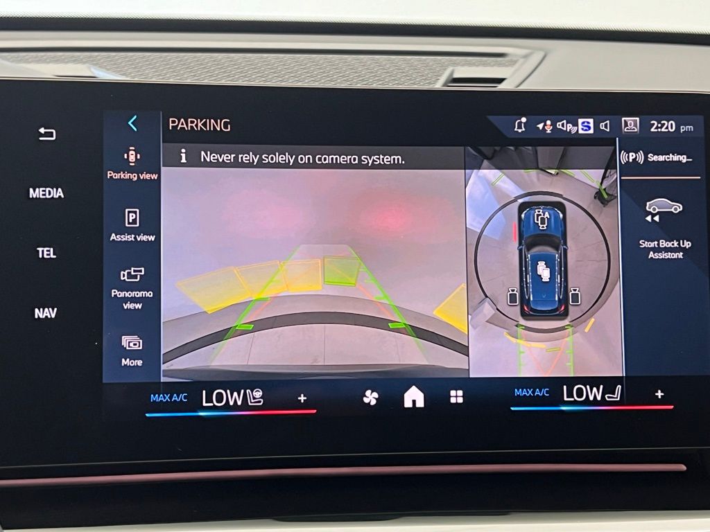 Thumbnail: 2026 BMW X1 - 14