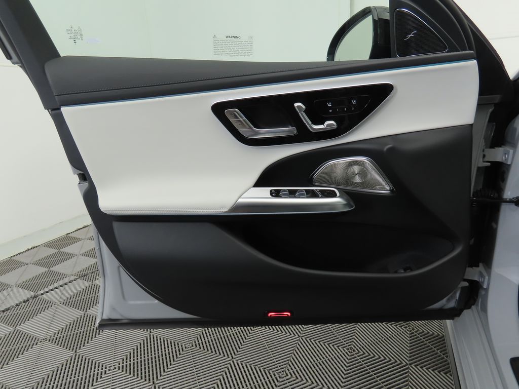 Thumbnail: 2026 Mercedes-Benz E-Class - 25