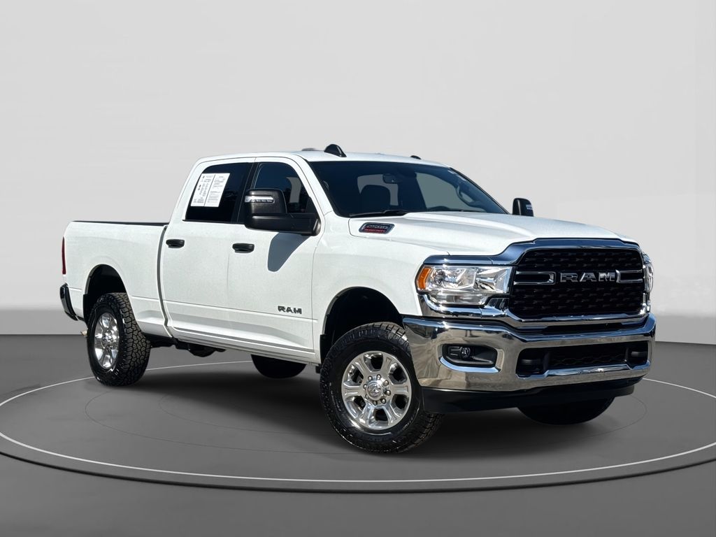 2024 RAM 2500 Big Horn Crew Cab 4WD