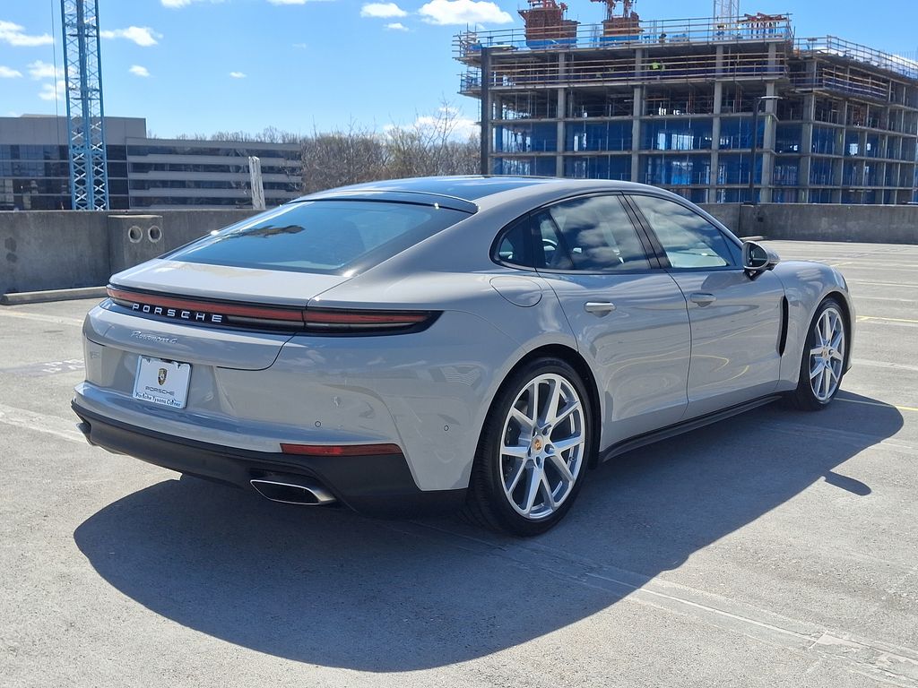 Thumbnail: 2025 Porsche Panamera - 8