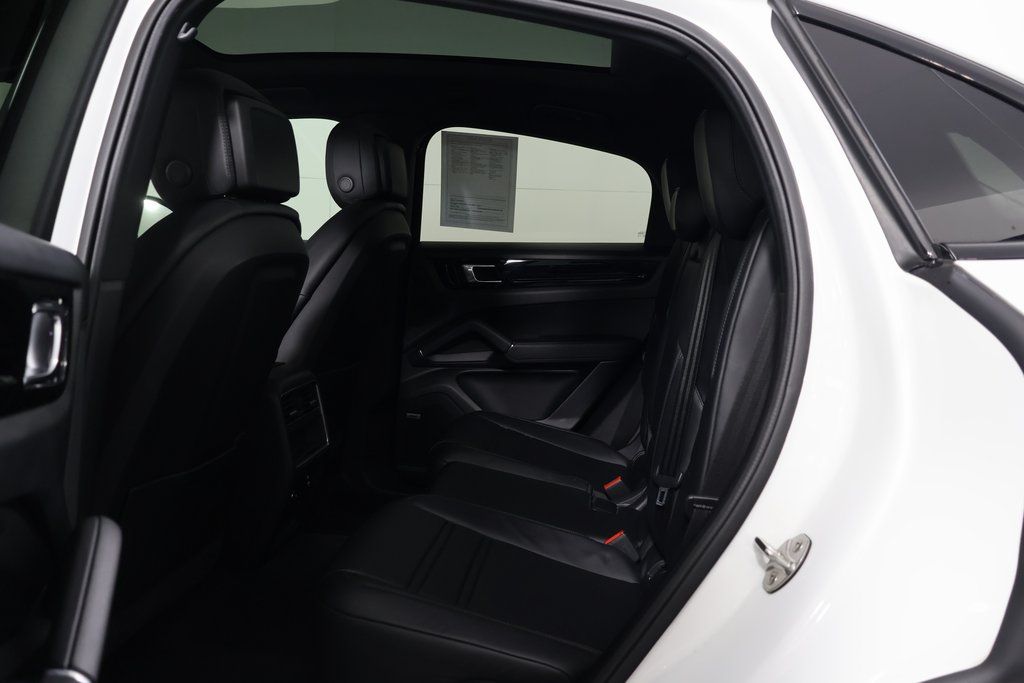 Thumbnail: 2020 Porsche  - 11