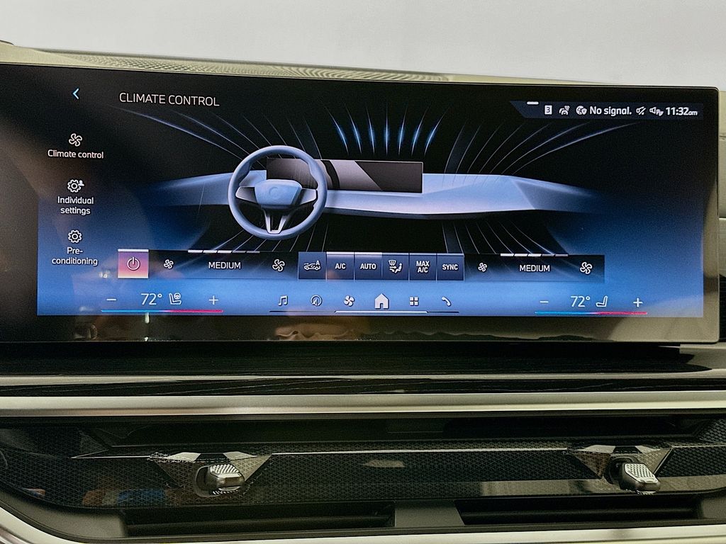 Thumbnail: 2027 BMW X7 - 14