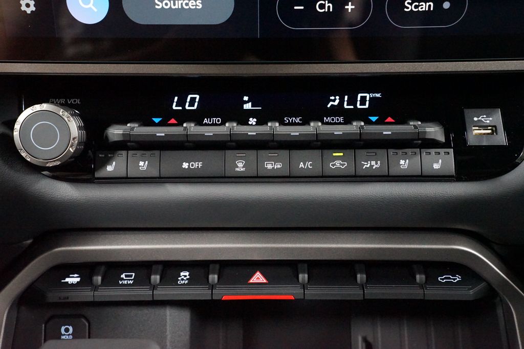 Thumbnail: 2026 Toyota Tundra - 22