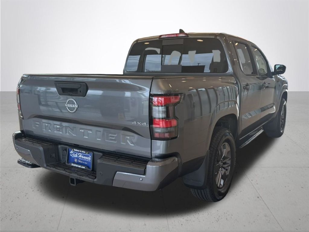 2026 Nissan Frontier SV