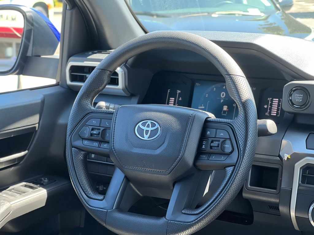 2025 Toyota Tacoma SR5 Double Cab photo 12