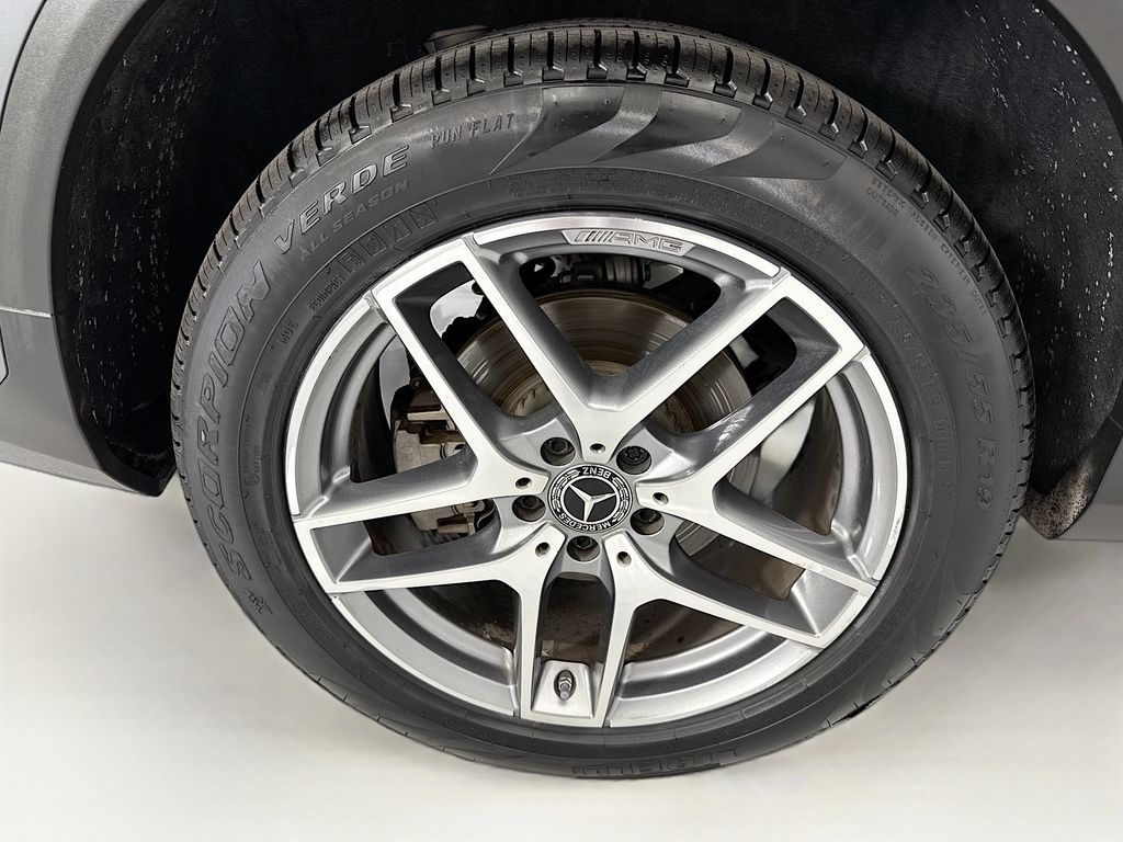 Thumbnail: 2019 Mercedes-Benz GLC - 31