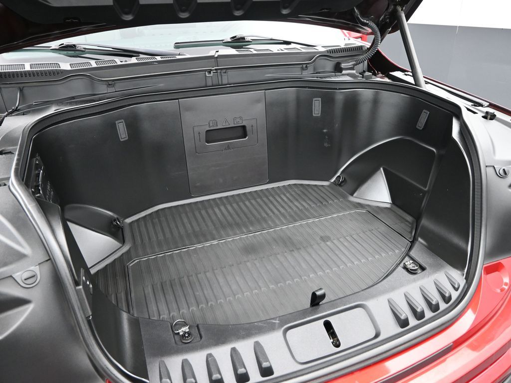 2023 Ford F-150 Lightning Platinum