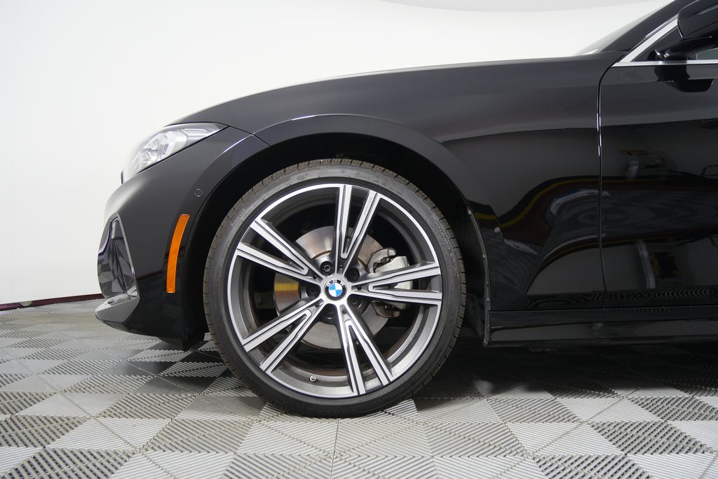 Thumbnail: 2024 BMW 3 Series - 7