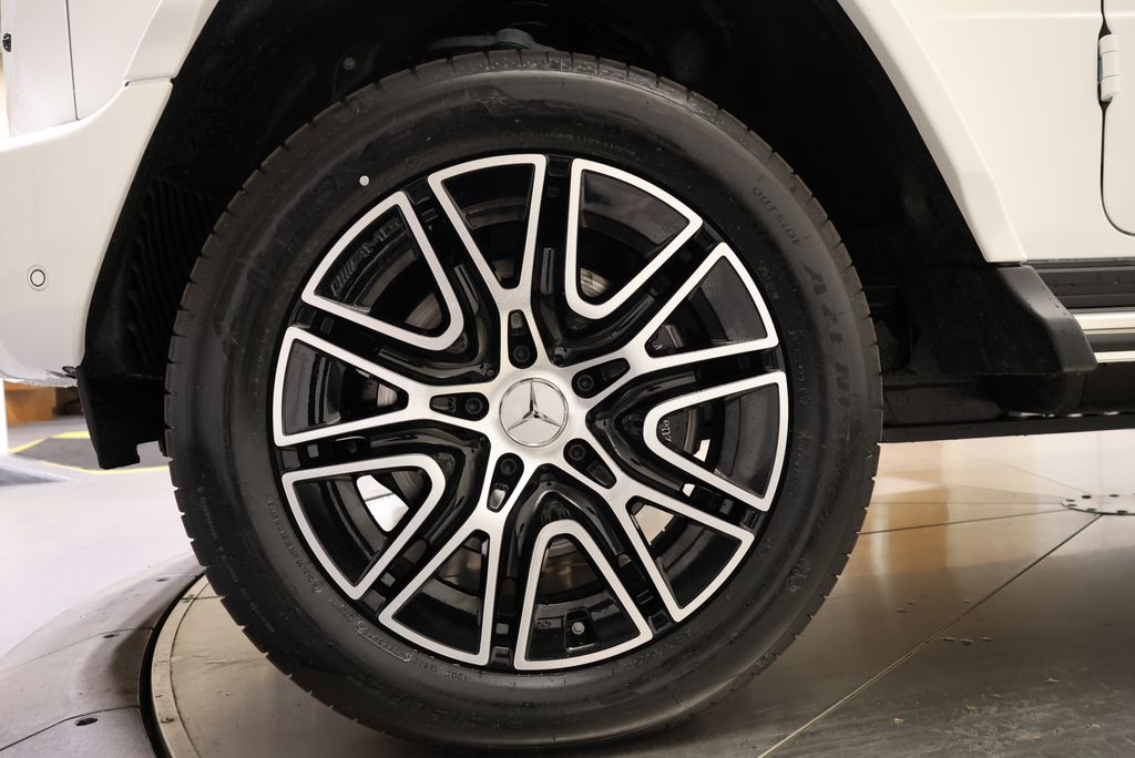 Thumbnail: 2026 Mercedes-Benz G-Class - 11