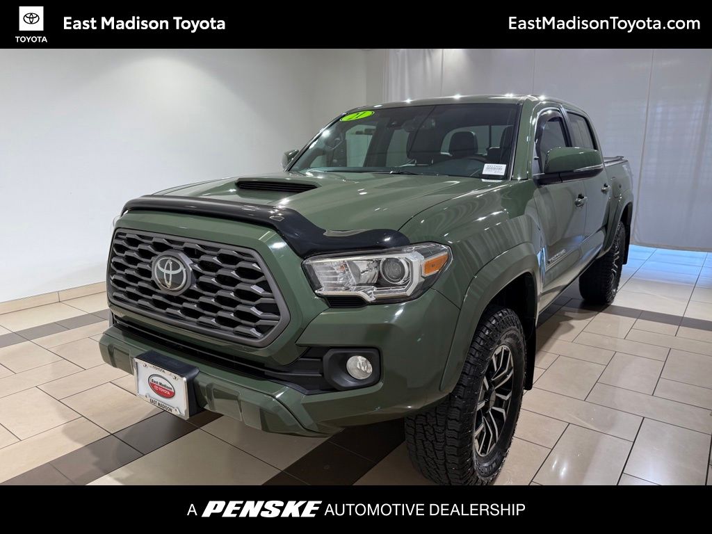 Thumbnail: 2021 Toyota Tacoma - 1