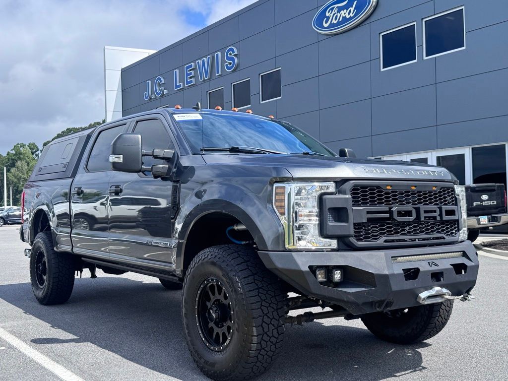 2019 Ford F-250 Lariat 4x4 Crew Cab 6-3/4' Box's photo