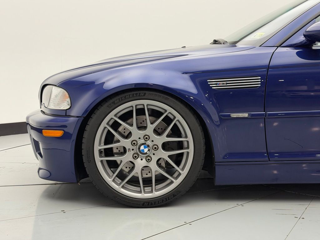 Thumbnail: 2005 BMW M3 - 23