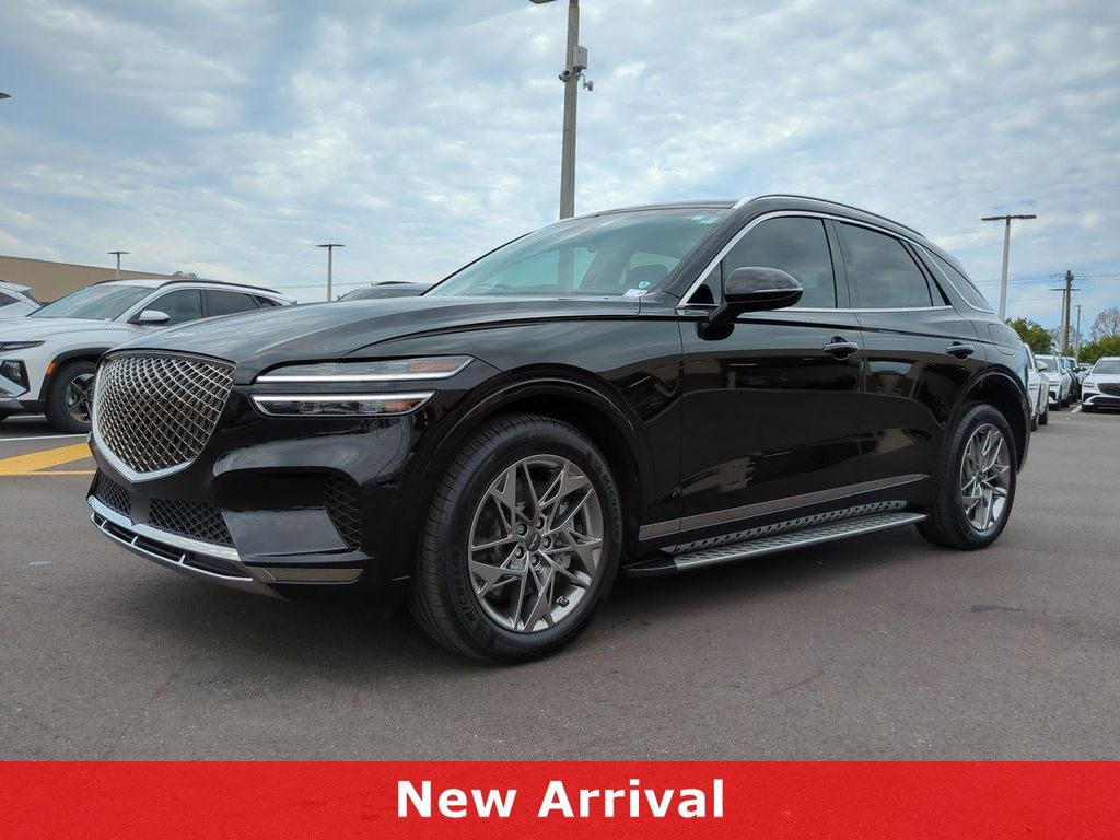 2025 Genesis GV70 2.5T Standard AWD