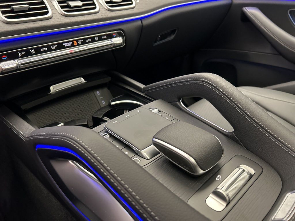 Thumbnail: 2026 Mercedes-Benz GLS - 19