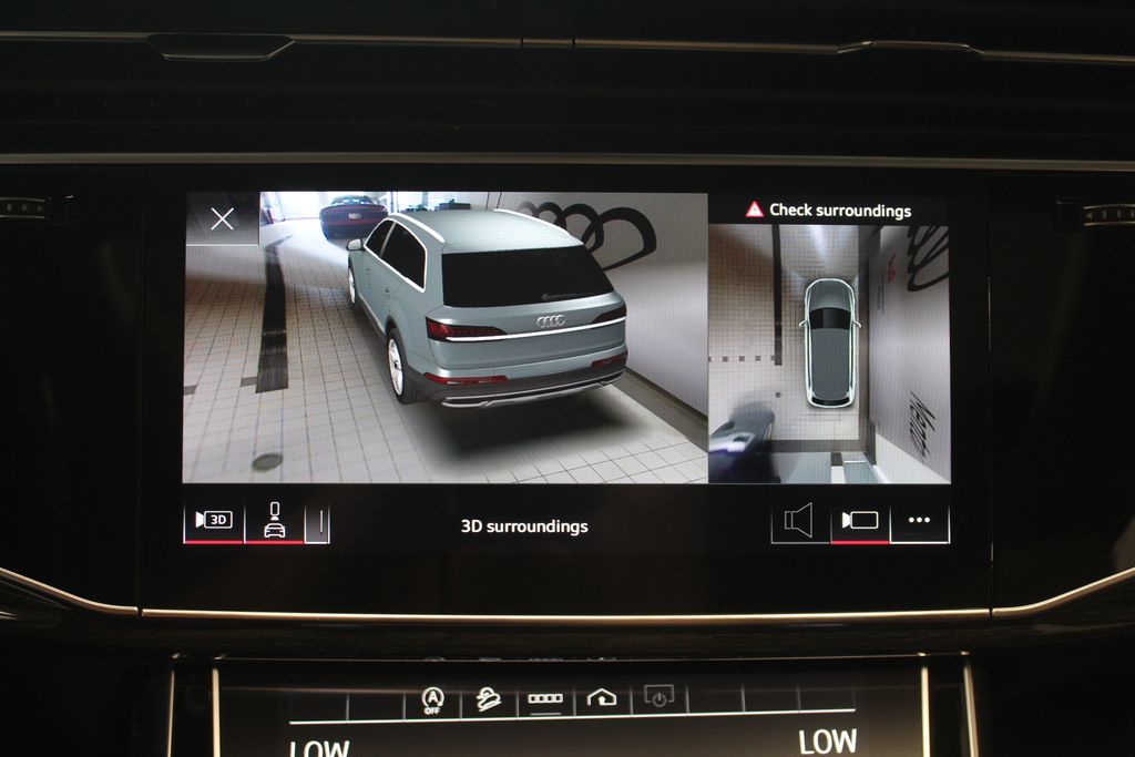 Thumbnail: 2023 Audi Q7 - 27