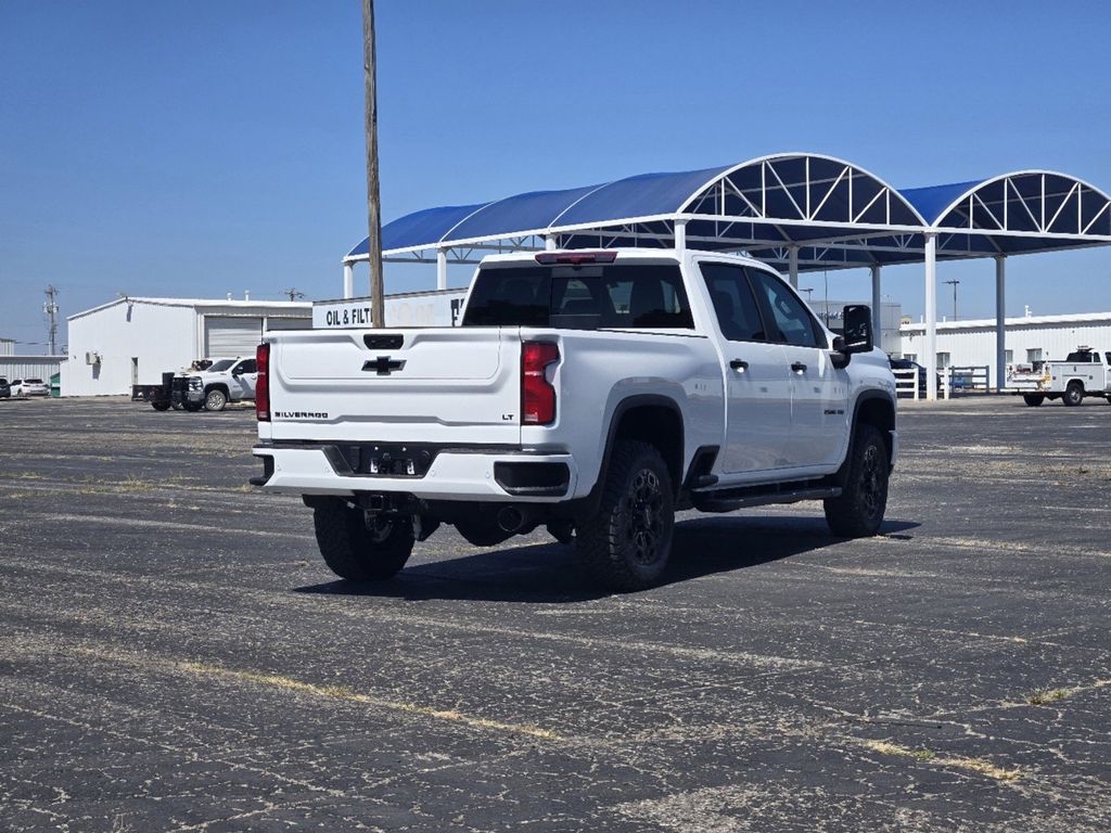 2024 Chevrolet Silverado 2500HD LT 4