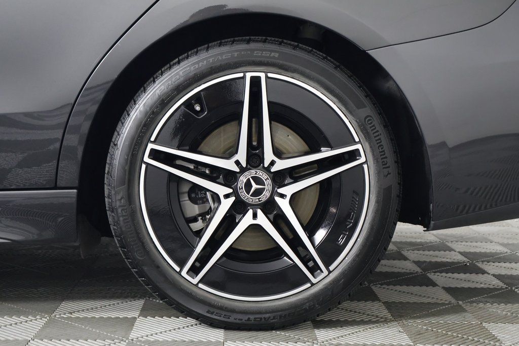 Thumbnail: 2023 Mercedes-Benz C-Class - 16