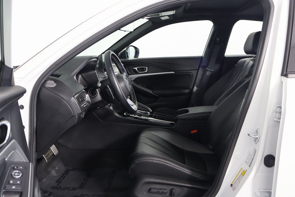 Thumbnail: 2025 Acura Integra - 10