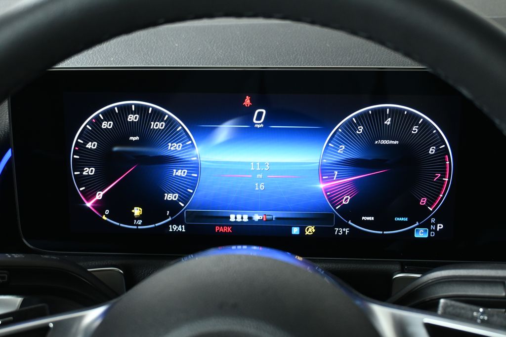 Thumbnail: 2026 Mercedes-Benz GLB - 15