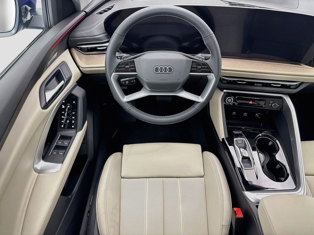 Thumbnail: 2026 Audi Q5 - 10