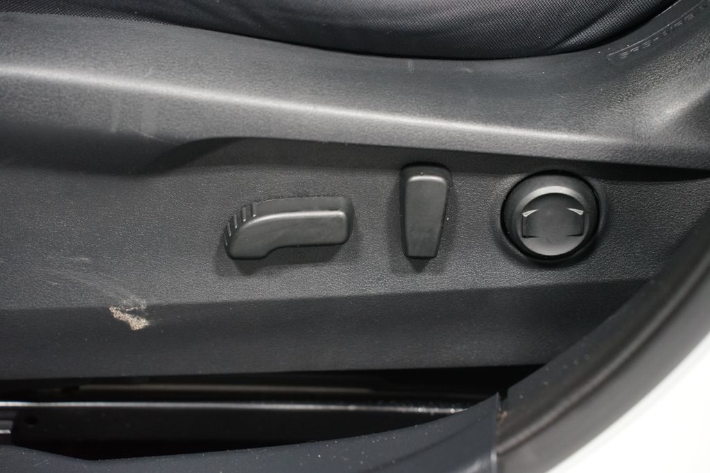 Thumbnail: 2021 Subaru Outback - 30