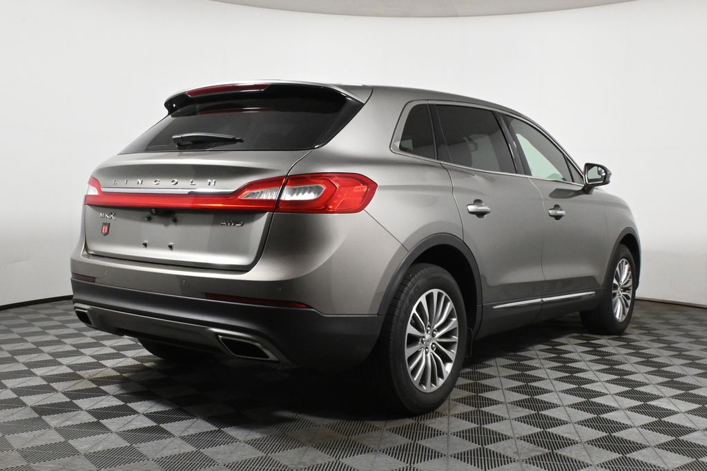 Thumbnail: 2016 Lincoln MKX - 7