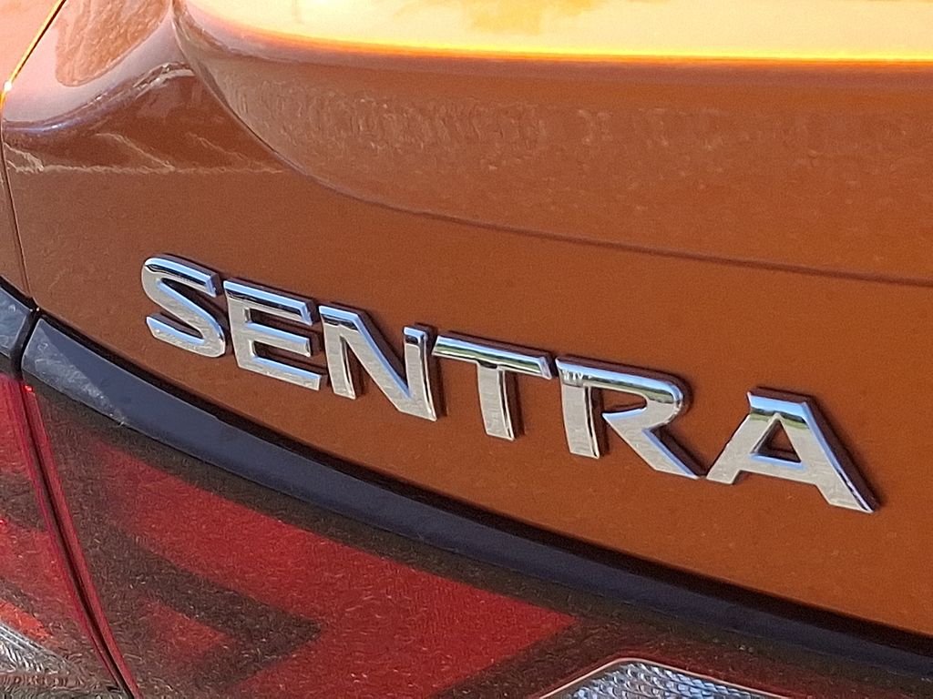 2025 Nissan Sentra SR 10