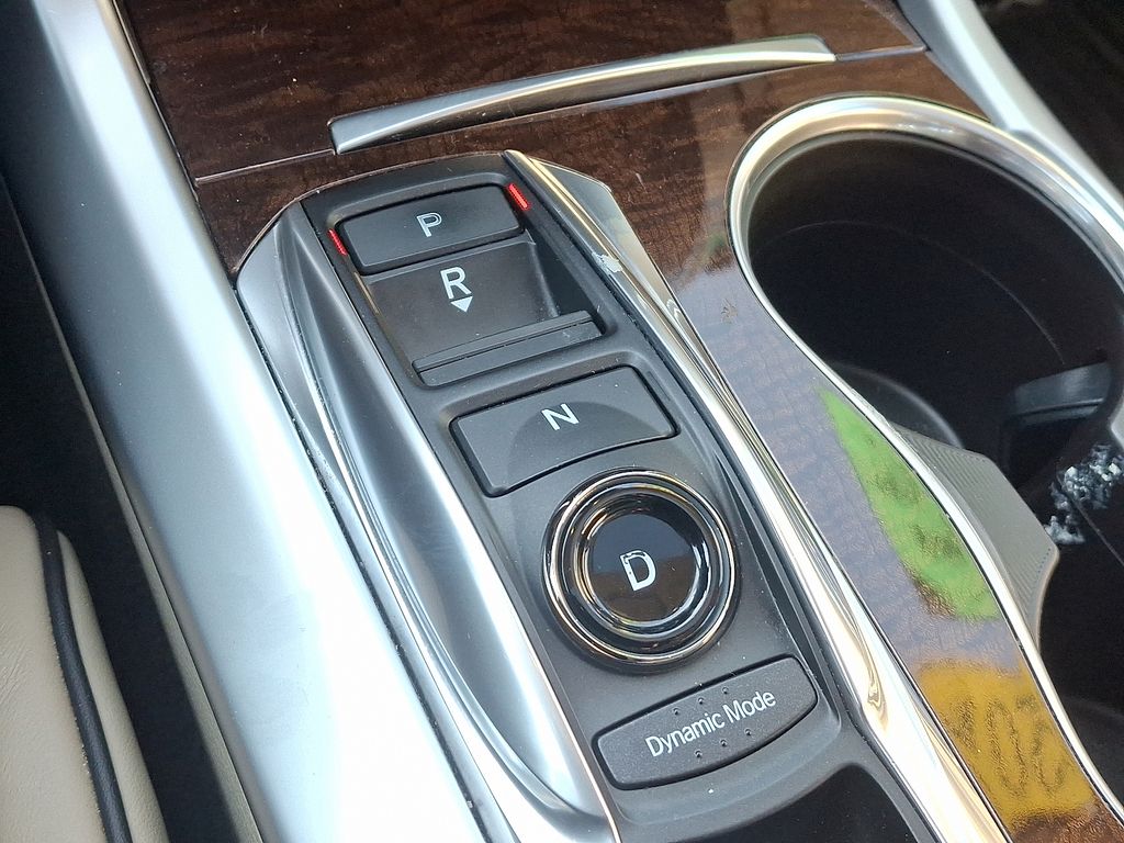 Thumbnail: 2018 Acura TLX - 16