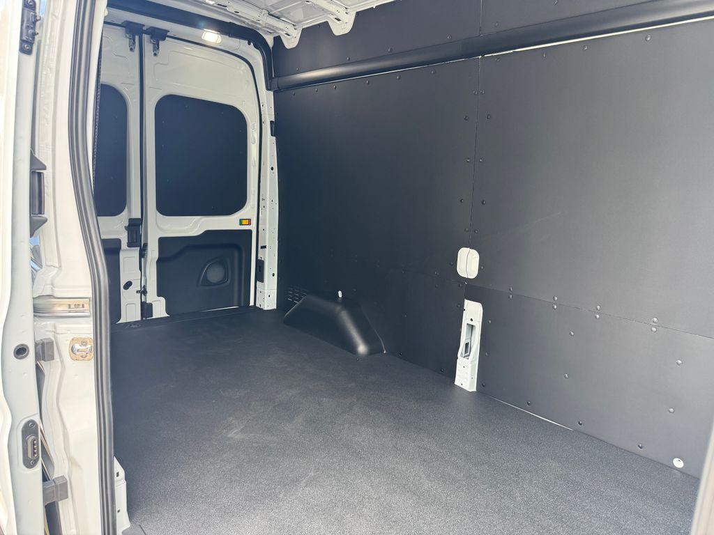 New 2026 White Ford Base image 15
